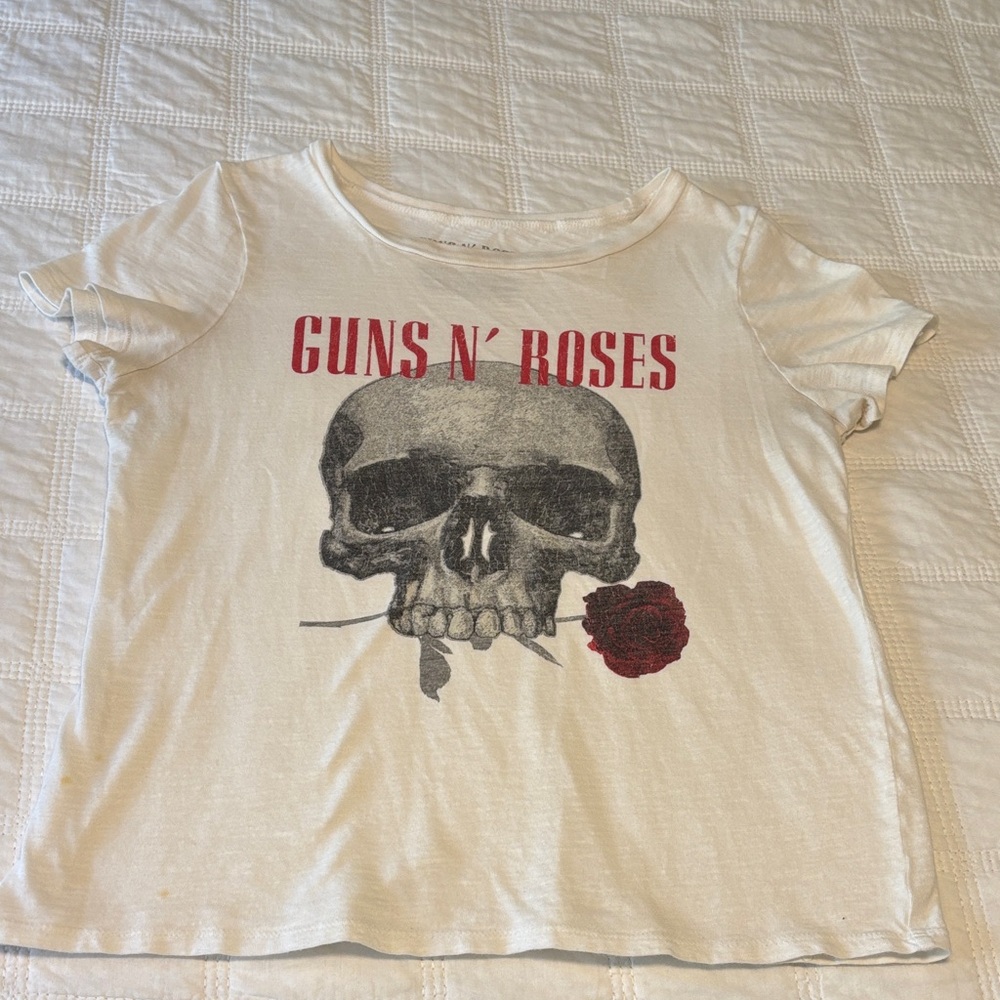 Women’s Guns N’ Roses White Graphic Tee
